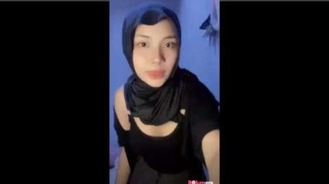 Bokep Indo Chella Dini Pakai Kerudung Hitam Bikin Sange
