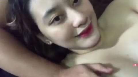 Bokep Indo Tiktoker Jolina Suarez di Grepe-grepe Ayang