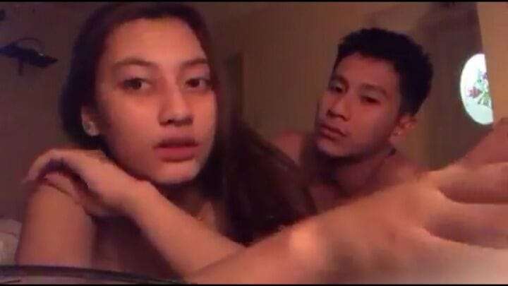 Bokep Indo Jolina Suarez di Sodok dari Samping Sama Pacar