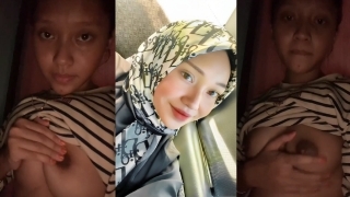 Bokep VCS Ukhti Intan Viral Video Call Grepe Toket Bikin Crot