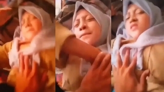 Bokep SMP Mesum Hijab Pramuka Tapi di Paksa Ayang