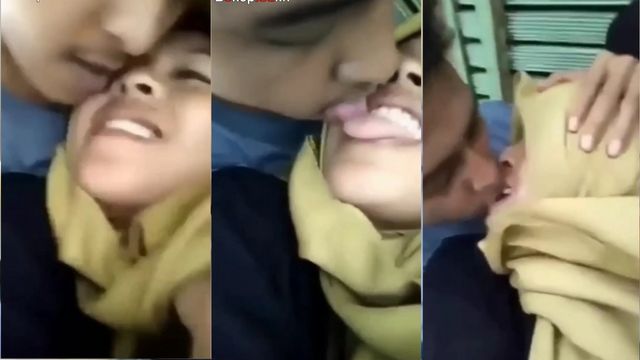 Bokep SMP ABG Jilbab Cipokan Sambil Grepe Grepe Toket