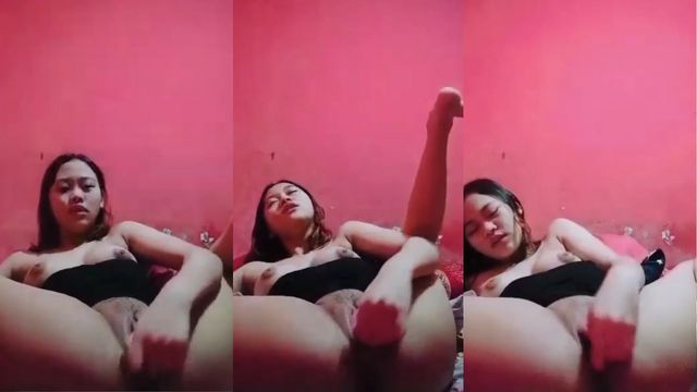 Bokep SMP Desahan Nica Monica Colmek Sange Pake Timun